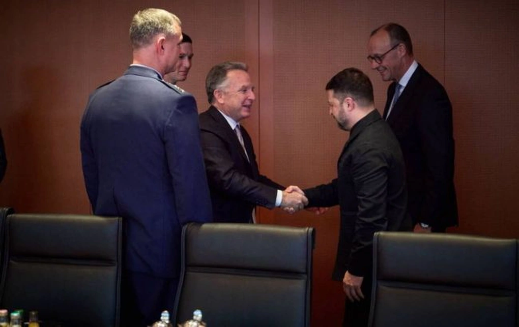 Hé lộ kế hoạch của Mỹ và EU dành cho Ukraine hậu chiến - 1