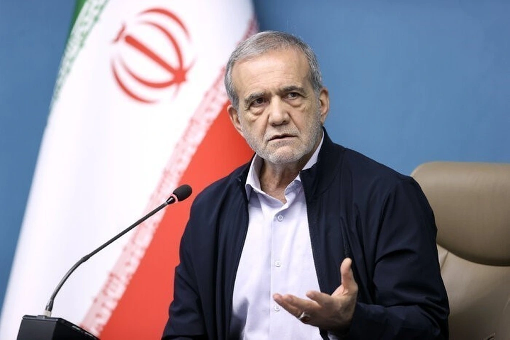 Tổng thống Iran nói về “cuộc chiến toàn diện” với Israel và phương Tây - 1 Tổng thống Iran nói về “cuộc chiến toàn diện” với Israel và phương Tây - 1