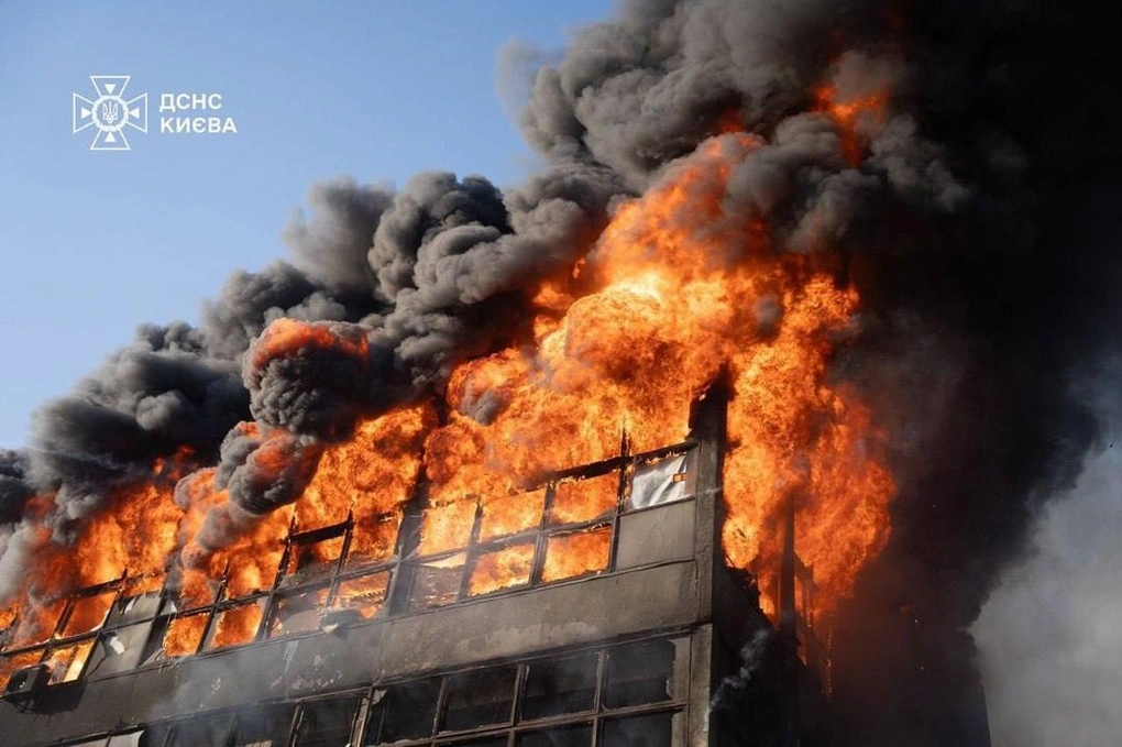 Ukraine tổn thất 800 tỷ USD sau gần 4 năm chiến sự với Nga - 1