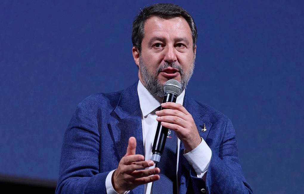 Phó Thủ tướng Italy: 19 gói trừng phạt Nga làm suy yếu kinh tế châu Âu - 1