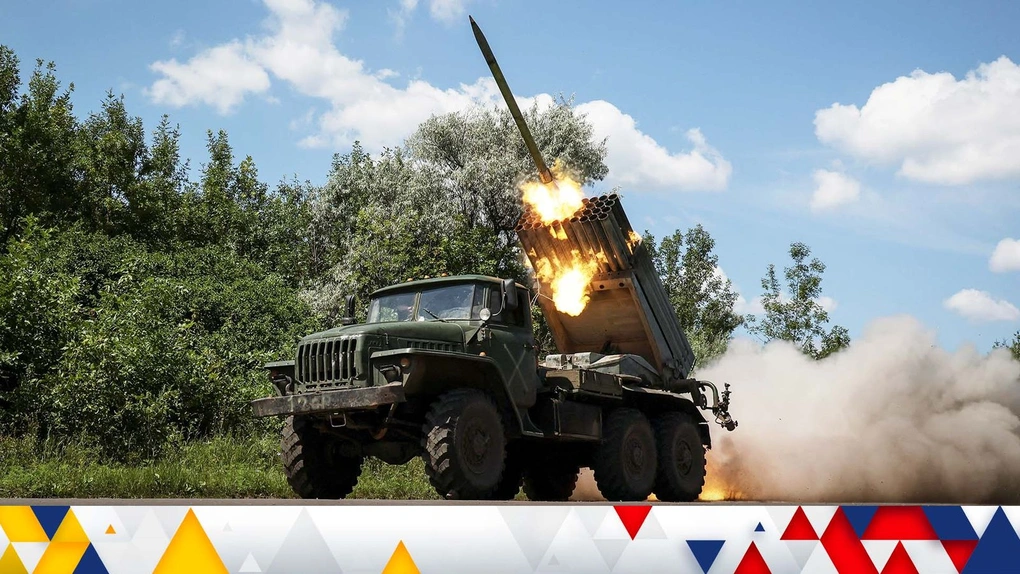 Chiến sự Ukraine 24/12: Bộ chỉ huy Kiev bất ngờ rút quân khỏi Pokrovsk - 1