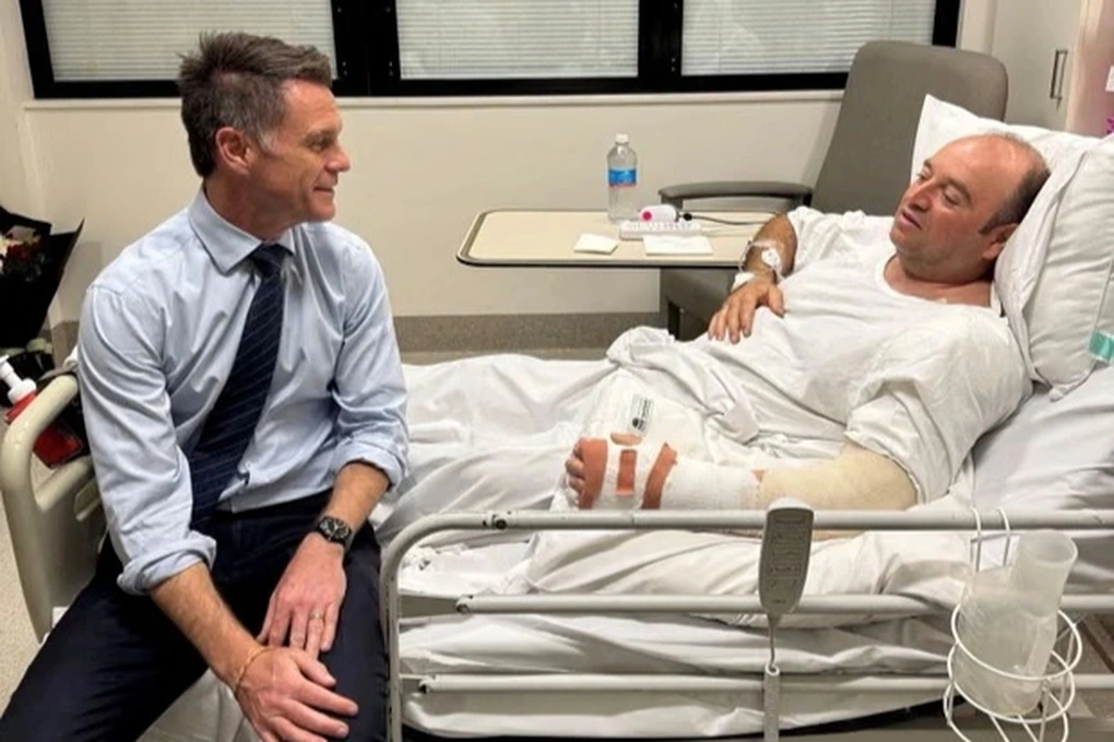 Người hùng kể khoảnh khắc tay không khống chế kẻ xả súng ở Australia - 1 Người hùng kể khoảnh khắc tay không khống chế kẻ xả súng ở Australia - 1