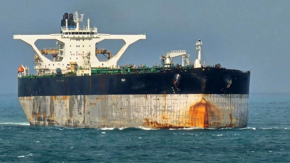 Nga điều tàu ngầm hộ tống tàu dầu bị Mỹ truy đuổi ngoài khơi Venezuela - 1